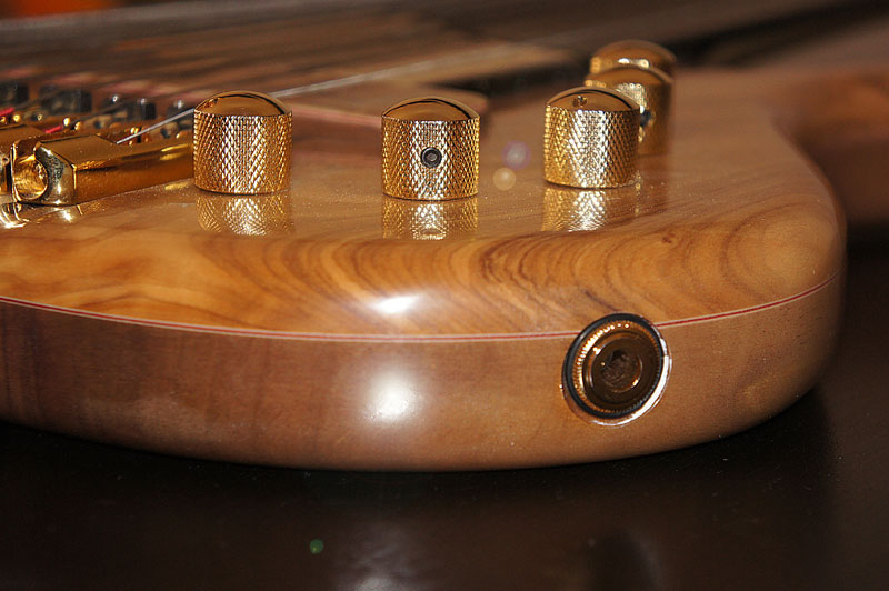 Luthier basse